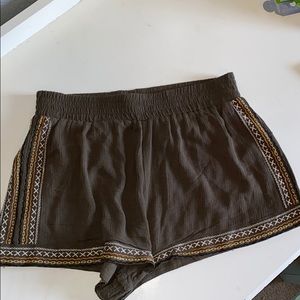 Forever 21 green elastic band flows shorts